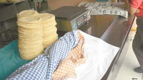 Tortilla subió más de 3 pesos en promedio a lo largo de 2022