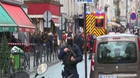 Reportan muertos y varios heridos por tiroteo en París