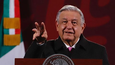 AMLO garantiza medicamentos para finales de 2024