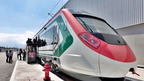 En un año nos vamos a estar subiendo al Tren México-Toluca: AMLO
