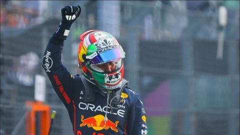 ¡Agárrate Verstappen! Checo Pérez lanzó un contundente mensaje por el año nuevo