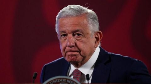 López Obrador dispuesto a ayudar a Pemex por deuda si hiciera falta