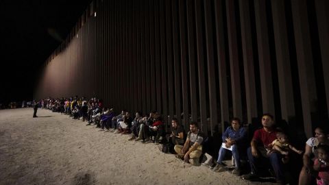 Sin éxito búsqueda de migrantes en la línea fronteriza
