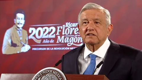AMLO encabeza ceremonia por 80 años del IMSS; ''es una institución fundamental''