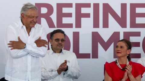 Gobierno de México seguirá apoyando a Pemex con temas de deuda
