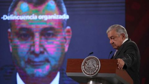 AMLO califica carta de Felipe Calderón como apología a la violencia del Estado