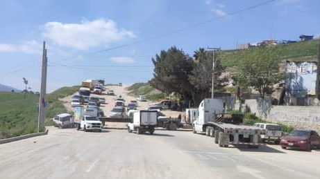 Se extiende el bloqueo de la carretera libre Tijuana-Tecate