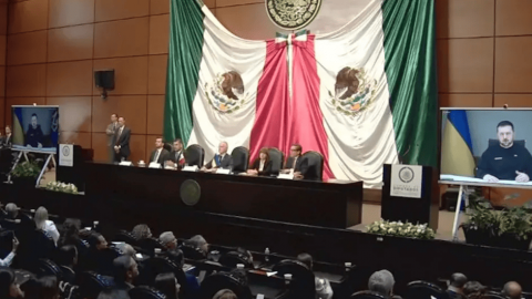 Volodimir Zelensky pide a México apoyar la fórmula ucraniana de la paz