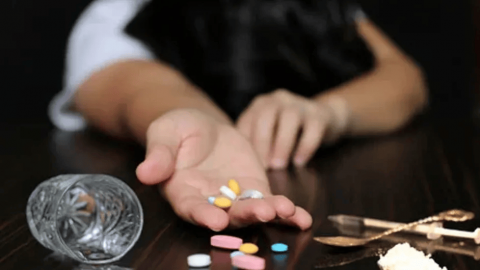 109 mil estadunidenses murieron por sobredosis en 2022