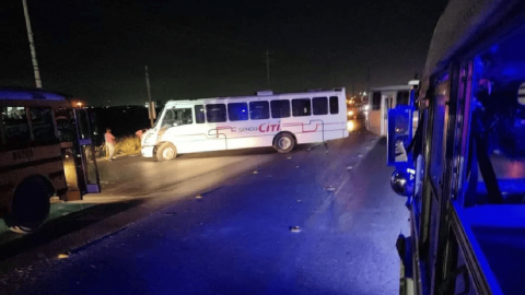 Reynosa amanece bajo bloqueos y detonaciones en carretera a San Fernando