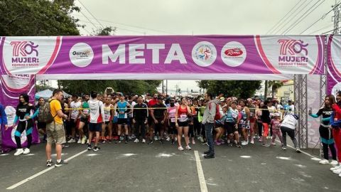 Más de mil corredores participaron en carrera atlética "Mujer: Equidad y Salud"