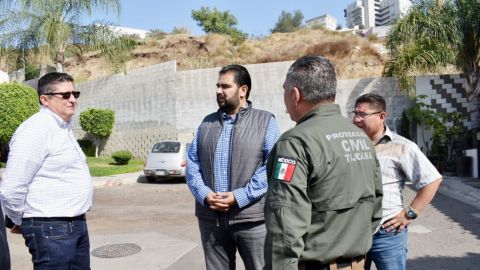 Atiende Ayuntamiento de Tijuana deslizamiento en Colinas del Rey