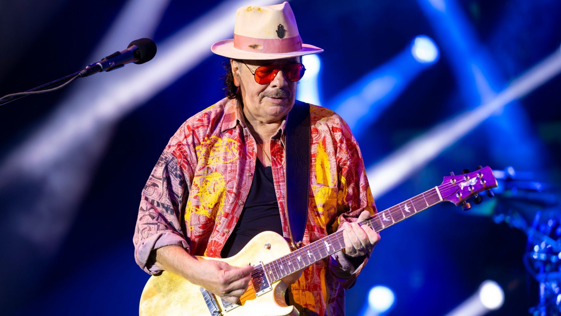 Carlos Santana cumple 77 años: 10 datos clave sobre el legendario  guitarrista