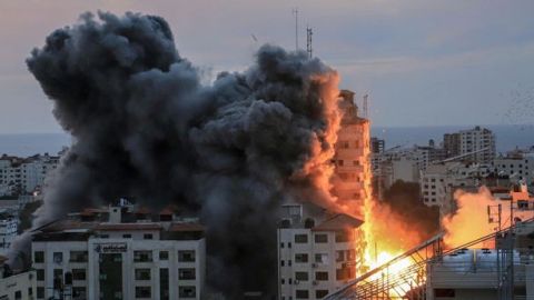 Israel contra Palestina: Van 600 israelíes muertos por ataque de Hamás