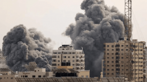 Israel impone asedio completo en Gaza contra Hamás
