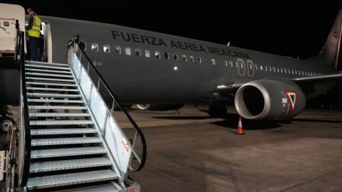 Regresan de Israel 140 mexicanos en primer vuelo de la Fuerza Aérea Mexicana