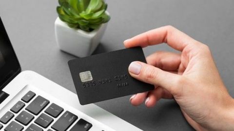 Tarjeta de crédito: préstamo personal, permanente, inmediato y rotativo