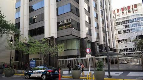 Embajadas de Israel y de EU en Argentina reciben amenazas de bomba
