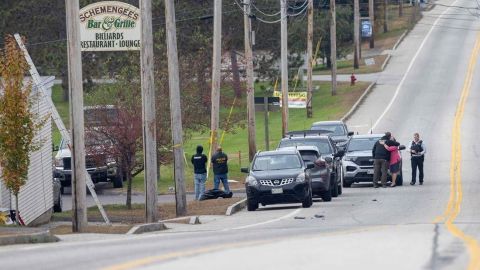 ¿Quiénes son las víctimas del tiroteo masivo en Maine?