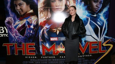 Brie Larson sorprende a sus fans durante estreno de The Marvels