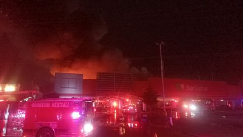 Detienen a presunto responsable del incendio en supermercado en Mexicali
