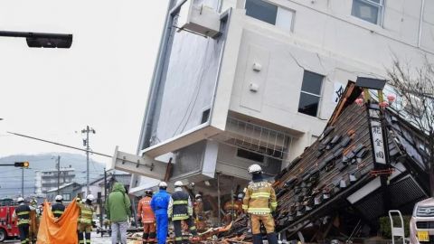 Suman 73 personas muertas tras terremoto en Japón