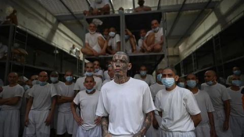 Ecuador construirá prisiones de máxima seguridad como en El Salvador