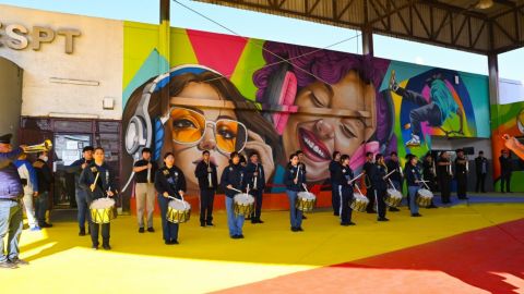 Ayuntamiento de Tijuana inauguró explanada para las juventudes