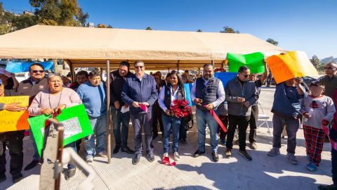 Montserrat Caballero inauguró obra de pavimentación en zona de Lomas Taurinas