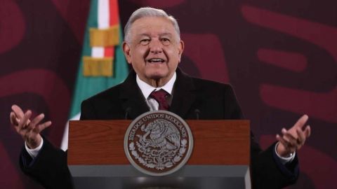 Hackeo a datos de periodistas: López Obrador apunta a la oposición