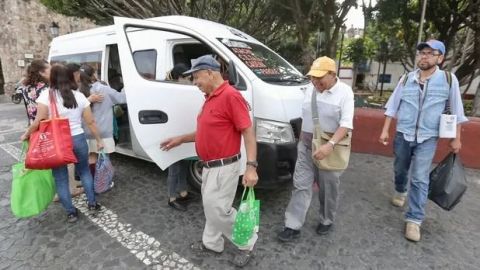 Después del paro de labores, transporte público en Taxco opera al 10%