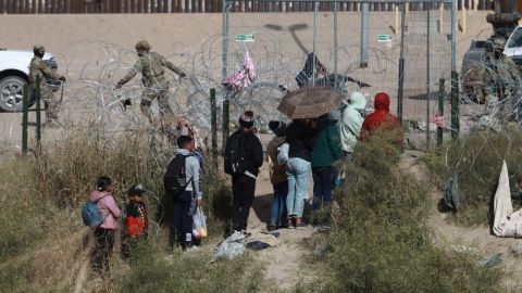Alistan plan para liberar a miles de migrantes en EU tras fracaso de iniciativa