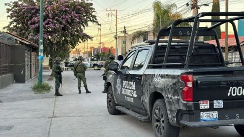 Asesinan a mujer policía y a su hija de 6 años en Celaya