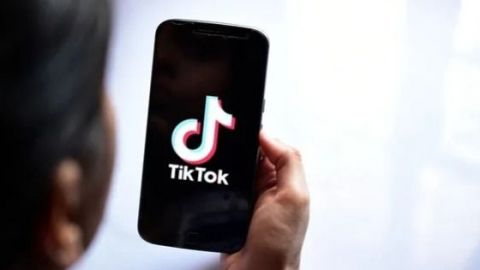 Universal elimina más canciones de TikTok; así van las negociaciones