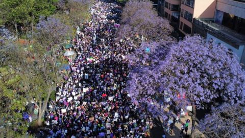 Más de 180 mil mujeres marcharon este 8M en la CDMX