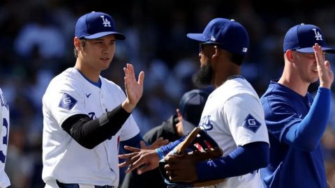 Ohtani consigue dos imparables en la victoria de los Dodgers ante Cardinals