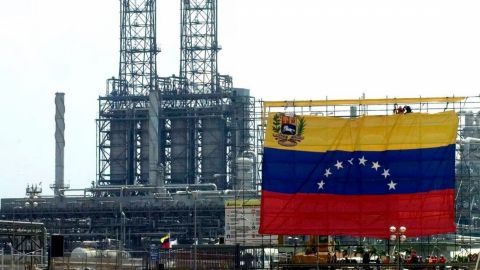 EU reactiva sanciones a Venezuela por incumplimientos de Maduro