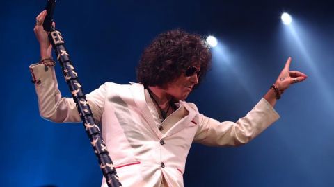 Enrique Bunbury pide poner atención a todos los géneros musicales