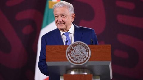 AMLO evita opinar sobre tercer debate chilango