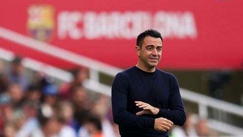 Barcelona despide a Xavi Hernández como director técnico