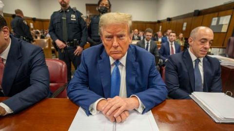 Presentan alegatos finales en juicio vs Trump: 'es un día peligroso para EU'