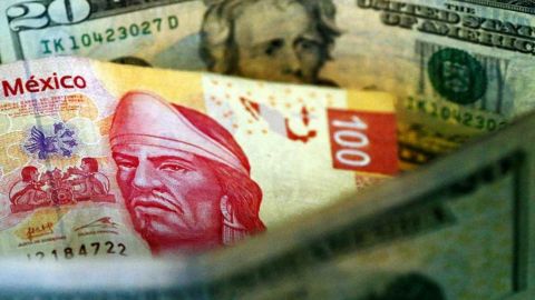 Peso llega a los 18.60 pesos por dólar