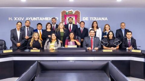 Regidores abandonan conferencia por amenazas para asistir a Sesión de Cabildo