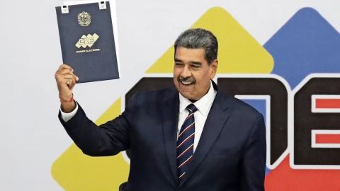 Ente electoral de Venezuela ratifica que Maduro fue reelecto