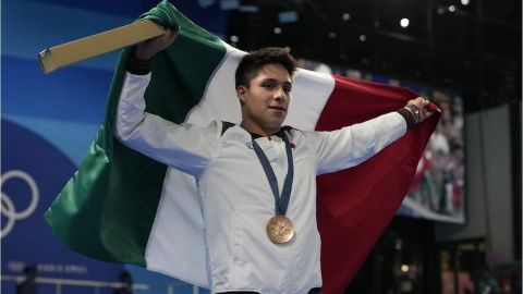 Osmar Olvera se lleva la medalla de bronce en clavados; suma 2 medallas