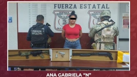 Sorprenden a mujer fumando marihuana en su vehículo y en posesión de una granada