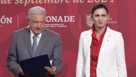 Ana Guevara se despide de AMLO, el presidente la reconoce