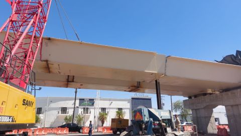 Realiza SIDURT montajes en puente principal de Distribuidor Vial Lázaro Cárdenas