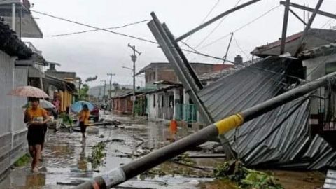 Al menos 20 personas muertas tras el paso del huracán John en costas de México