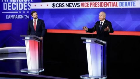 Culpan a Harris y Trump por crisis migratoria durante debate